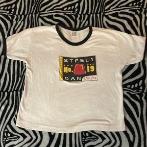 🎶🔥 Vintage 96 Steely Dan Crop Top